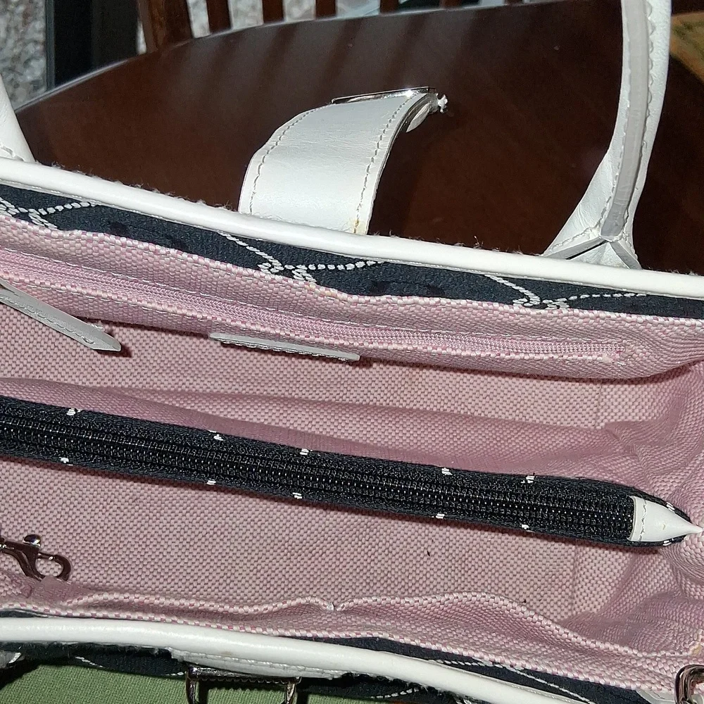 Dooney & Bourke Black and White Satchel - Picture 7 of 12